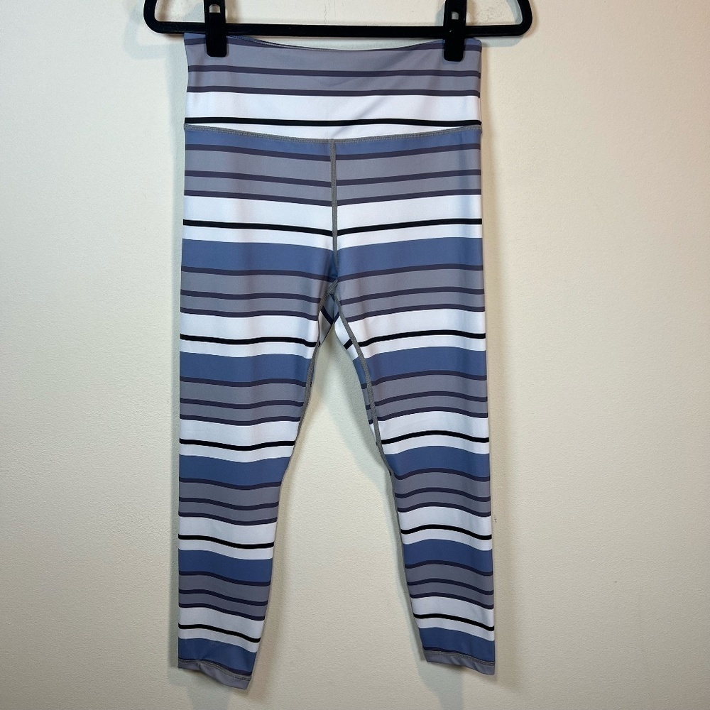 Zyia Active Light n Tight High Rise 7/8 Leggings Pants Purple Stripes Size 8/10